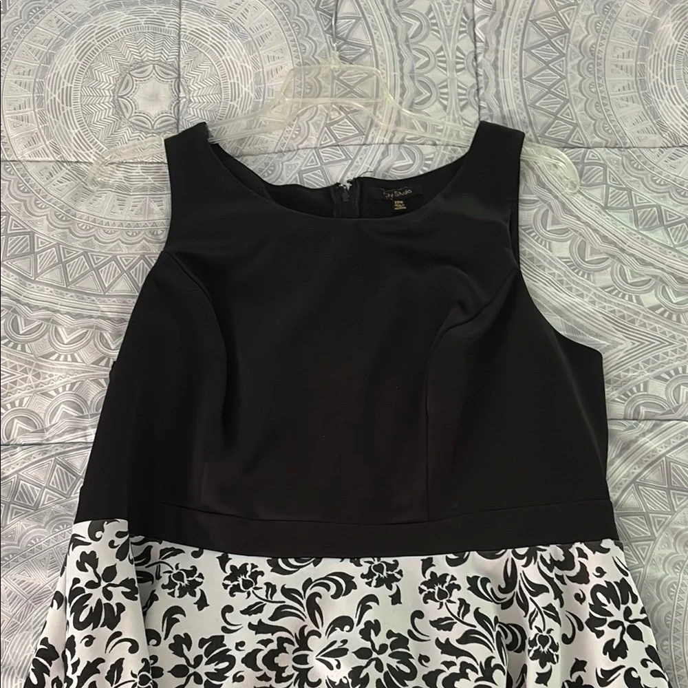 City Studio Black and White Fit and Flare Midi Dress - Picture 4 of 4